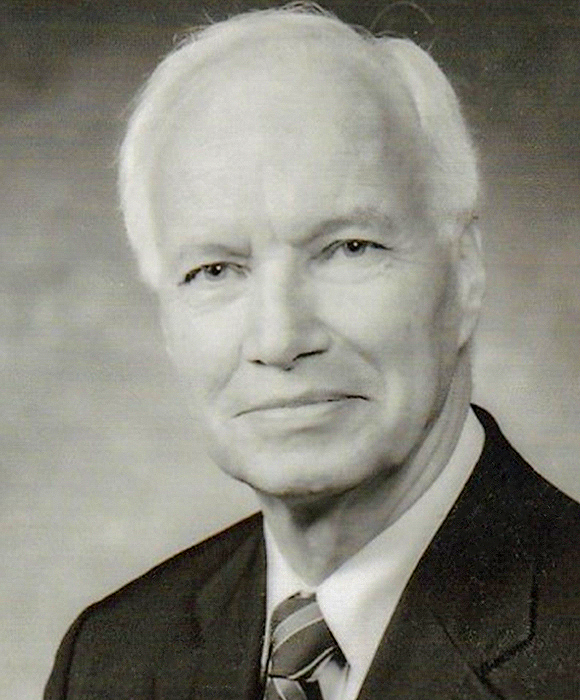 Herr Dr. iur utr. Hansjörg Döpp Herr Dr. iur utr. Hansjörg Döpp